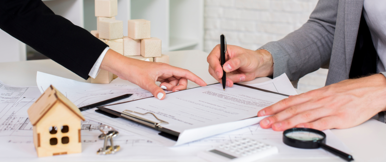 The Differences Between Term and Whole Life Insurance